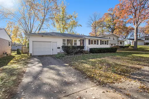 1563 Greenwich, Muskegon, MI 49441