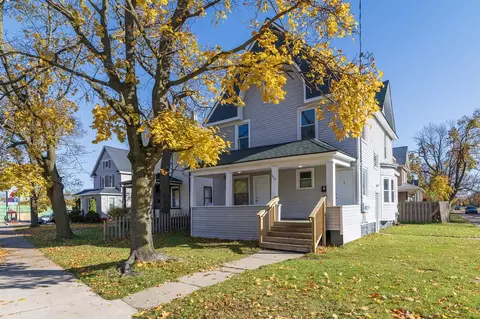 1427 Portage, Kalamazoo, MI 49001
