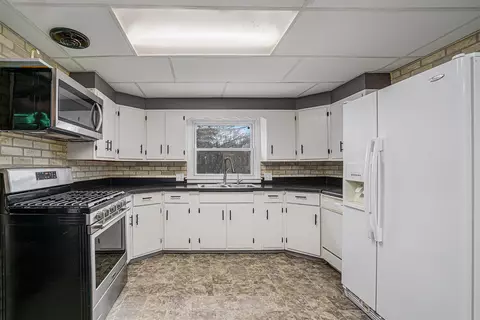 14213 E O N, Climax, MI 49034 photo 11