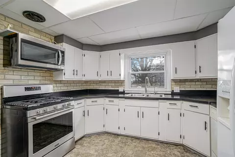 14213 E O N, Climax, MI 49034 photo 12