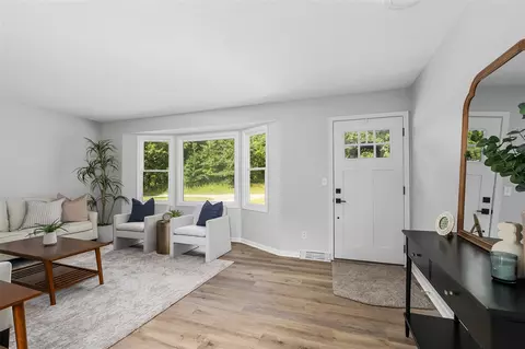8615 Bennett, Ada, MI 49301 photo 4