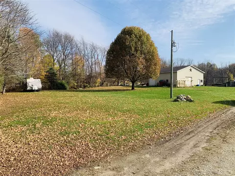 54335 Penn, Cassopolis, MI 49031 photo 3
