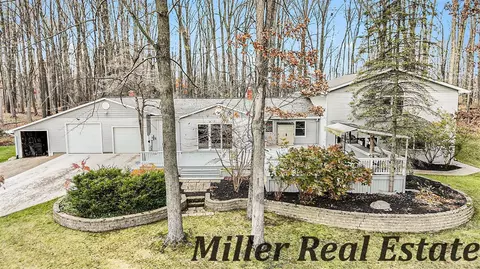 310 Mary Lou, Hastings, MI 49058
