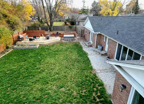 1011 E Three, Three Rivers, MI 49093 photo 4