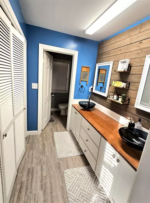 1011 E Three, Three Rivers, MI 49093 photo 32