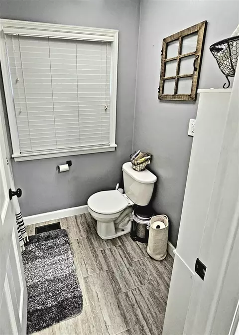 1011 E Three, Three Rivers, MI 49093 photo 33