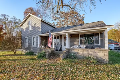 903 E Brg, Plainwell, MI 49080 photo 2