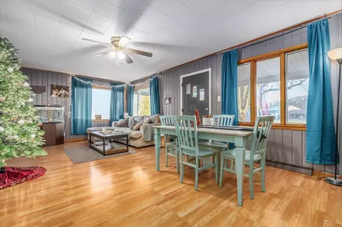 903 E Brg, Plainwell, MI 49080 photo 7