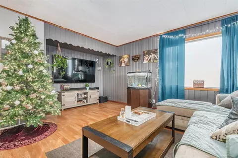 903 E Brg, Plainwell, MI 49080 photo 10