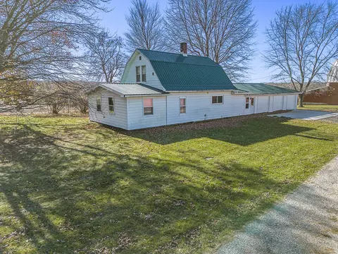 6115 Moe, Middleville, MI 49333