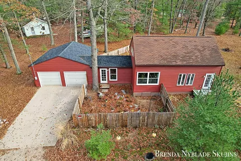 9326 S Viola, Baldwin, MI 49304