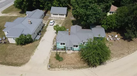 6193 M 63, Coloma, MI 49038