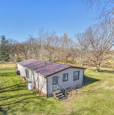 11483 Sutfin, Jerome, MI 49249 photo 25
