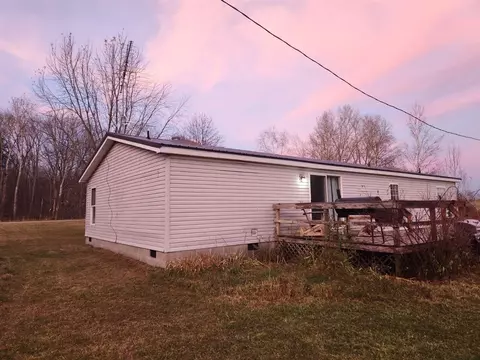 4788 E 104th, Grant, MI 49327 photo 6