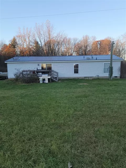 4788 E 104th, Grant, MI 49327 photo 5