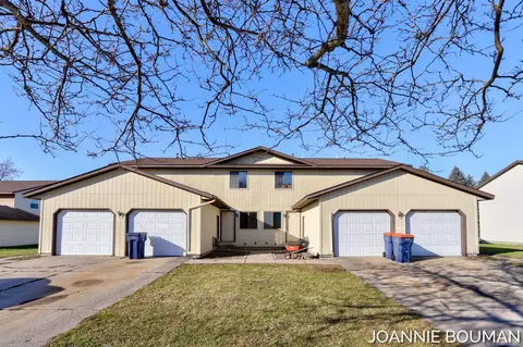 538 Century, Holland, MI 49423