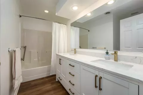 205 Golfview Dr, Plainwell, MI 49080 photo 24