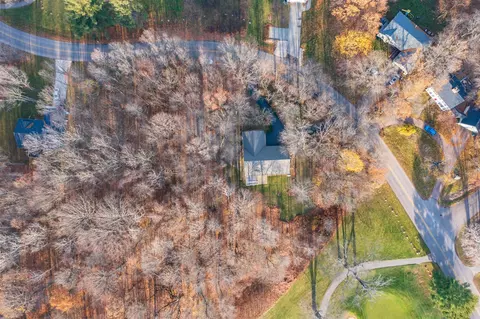 205 Golfview Dr, Plainwell, MI 49080 photo 32
