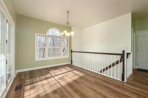 205 Golfview Dr, Plainwell, MI 49080 photo 9
