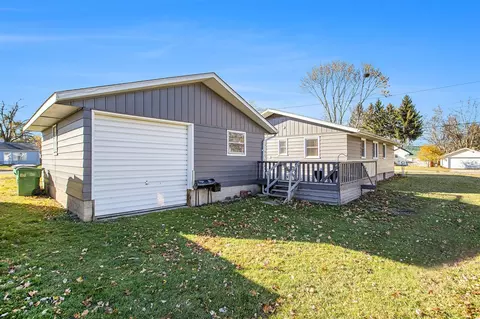 1130 Frisbie, Springfield, MI 49037 photo 20
