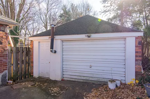 407 W 3rd, Buchanan, MI 49107 photo 30