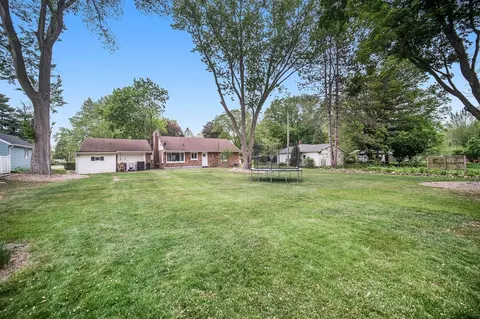 821 Jones, Marshall, MI 49068 photo 21