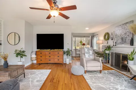 821 Jones, Marshall, MI 49068 photo 5
