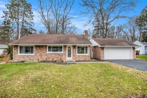 821 Jones, Marshall, MI 49068