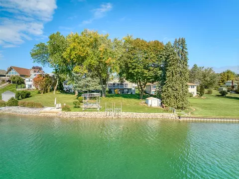 1036 Tompkins, Cement City, MI 49233