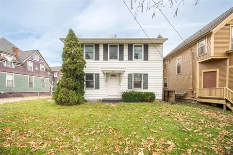 822 W Main, Kalamazoo, MI 49007