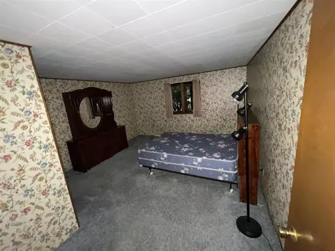 1429 E 120th, Grant, MI 49327 photo 4