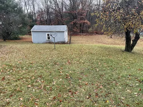1429 E 120th, Grant, MI 49327 photo 13
