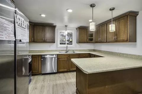 433 10th, Three Rivers, MI 49093 photo 9