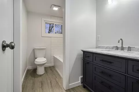433 10th, Three Rivers, MI 49093 photo 16