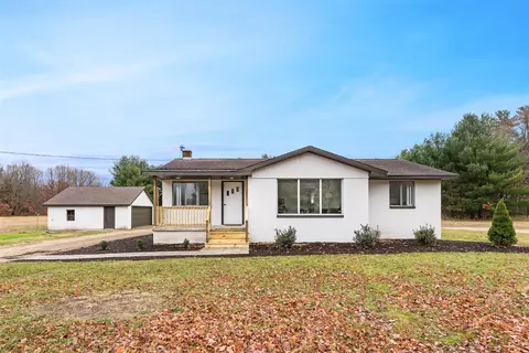 827 Williams, Allegan, MI 49010