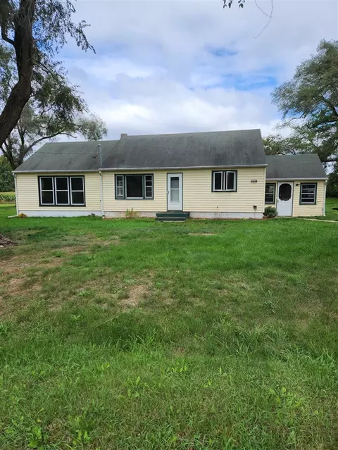 13293 31st, Gobles, MI 49055