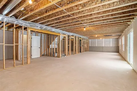 9525 Fields, Zeeland, MI 49464 photo 27