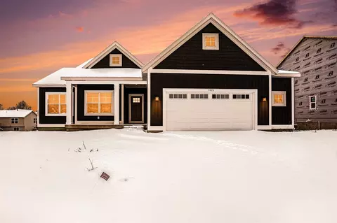 9525 Fields, Zeeland, MI 49464