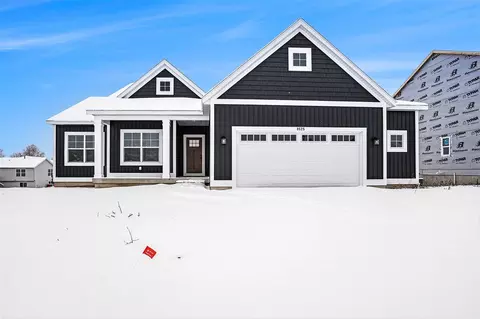 9525 Fields, Zeeland, MI 49464 photo 2