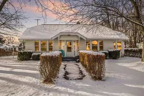 28 Pioneer, Battle Creek, MI 49015