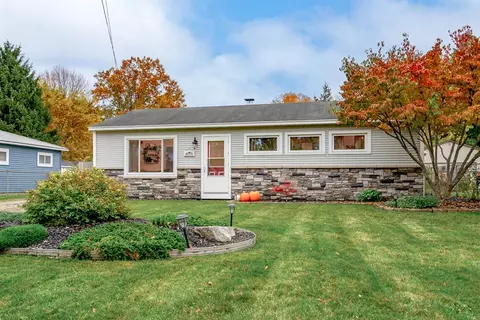 128 Barry, Grand Rapids, MI 49548