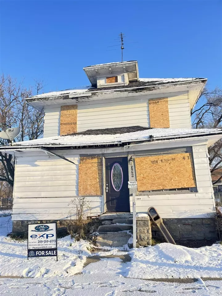 396 Upton, Battle Creek, MI 49037 14 Photos Movoto