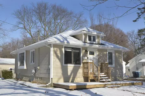 2103 Miles, Kalamazoo, MI 49001