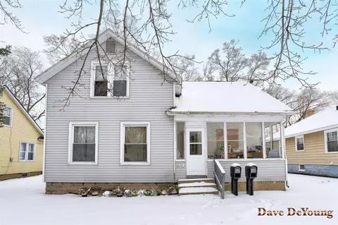 84 E 18th, Holland, MI 49423