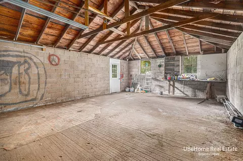 2137 N Morrison, Mears, MI 49436 photo 27