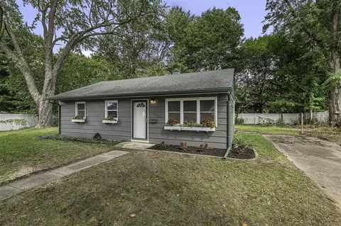 810 S Hooker, Three Rivers, MI 49093