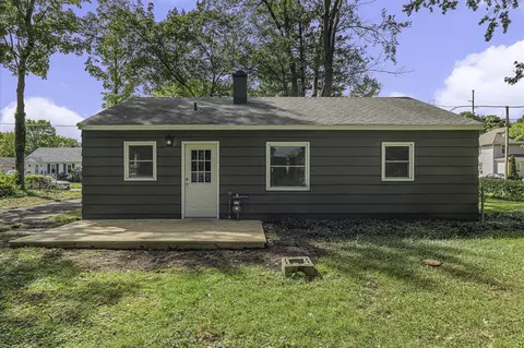 810 S Hooker, Three Rivers, MI 49093 photo 5