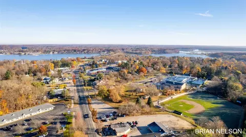 105107 S Blue Star, Douglas, MI 49406 photo 6
