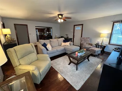 1047 S S Brg, Belding, MI 48809 photo 11