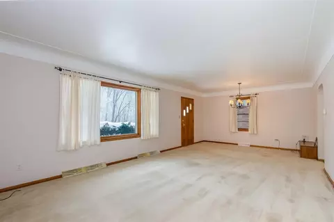 10300 Hadley Rd, Gregory, MI 48137 photo 2